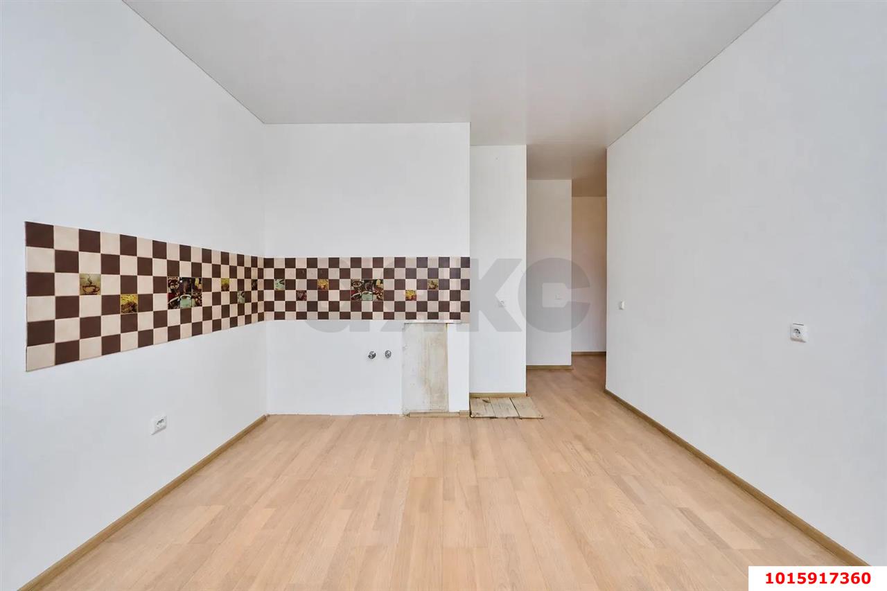 Фото №3: 2-комнатная квартира 63&nbsp;м², 9/9&nbsp;эт. - Краснодар, Карасунский внутригородской округ, мкр. Почтовый, ул. Артезианская, 10