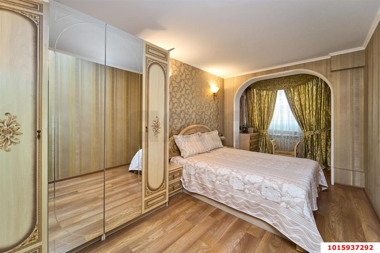 Фото №8: 3-комнатная квартира 64&nbsp;м², 10/10&nbsp;эт. - Краснодар, Западный внутригородской округ, мкр. Юбилейный, ул. Рождественская набережная, 29