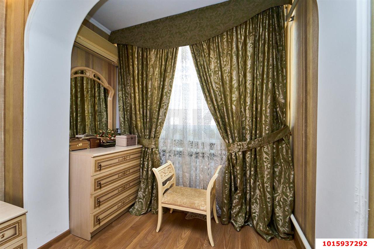 Фото №10: 3-комнатная квартира 64&nbsp;м², 10/10&nbsp;эт. - Краснодар, Западный внутригородской округ, мкр. Юбилейный, ул. Рождественская набережная, 29