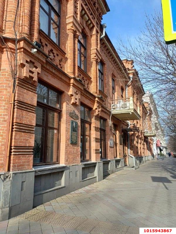 Фото №1: Студия 10&nbsp;м², 2/2&nbsp;эт. - Краснодар, Западный внутригородской округ, мкр. Центральный, ул. Комсомольская, 47