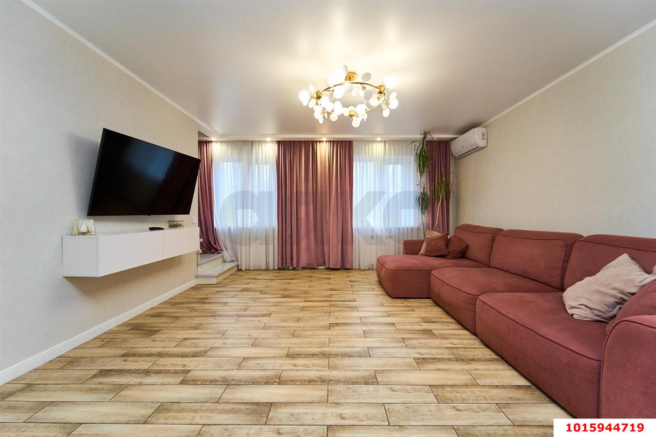Фото №5: Дом 90&nbsp;м² + 3&nbsp;сот., 2&nbsp;эт. - Краснодар, Прикубанский внутригородской округ, мкр. Северный, ул. Большевистская, 213/1