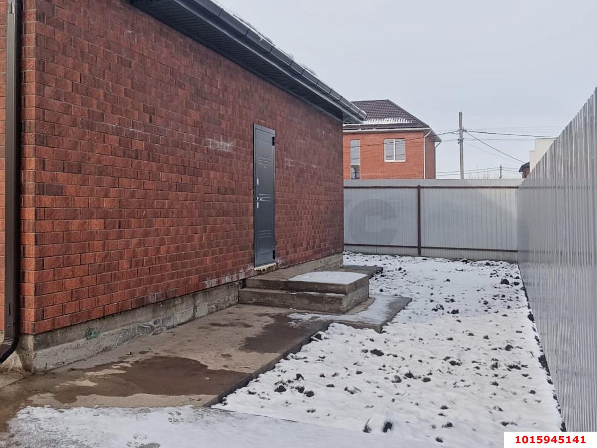 Фото №2: Дом 80&nbsp;м² + 3&nbsp;сот., 1&nbsp;эт. - Краснодар, Прикубанский внутригородской округ, мкр. КП Комарово, ул. Донецкая, 4