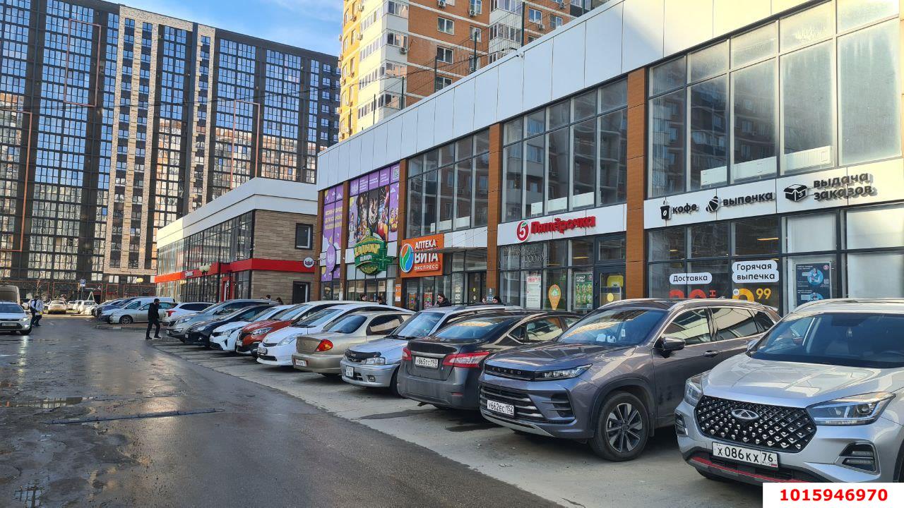 Фото №2: 3-комнатная квартира 77&nbsp;м², 3/18&nbsp;эт. - Краснодар, Прикубанский внутригородской округ, Россинского, мкр. жилой комплекс Россинский Парк, ул. Командорская, 15