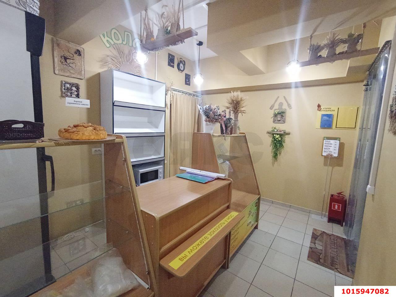 Фото №4: Торговое помещение 23&nbsp;м², 16&nbsp;эт. - Краснодар, Прикубанский внутригородской округ, Восточный, мкр. жилой комплекс Квартал № 6, ул. имени Героя Советского Союза Николая Воробьёва, 11