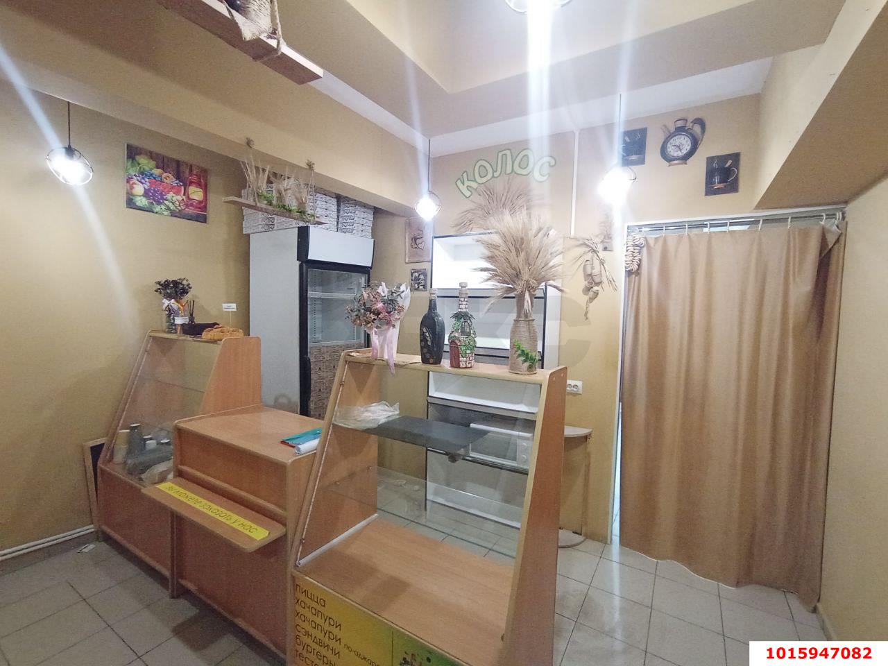 Фото №5: Торговое помещение 23&nbsp;м², 16&nbsp;эт. - Краснодар, Прикубанский внутригородской округ, Восточный, мкр. жилой комплекс Квартал № 6, ул. имени Героя Советского Союза Николая Воробьёва, 11