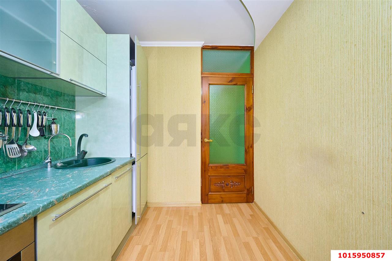 Фото №6: 2-комнатная квартира 44&nbsp;м², 4/5&nbsp;эт. - Краснодар, Прикубанский внутригородской округ, мкр. Фестивальный, ул. Ковалёва, 12