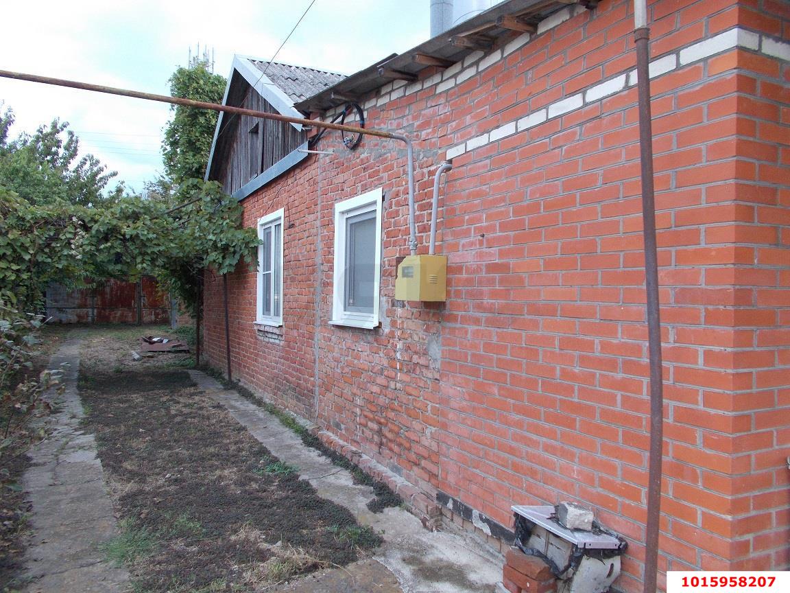 Фото №1: Дом 94&nbsp;м² + 10&nbsp;сот., 1&nbsp;эт. - Ленина, мкр. Карасунский внутригородской округ, ул. Светлая, 1