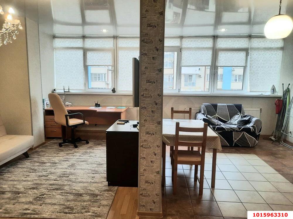 Фото №2: 1-комнатная квартира 43&nbsp;м², 5/17&nbsp;эт. - Краснодар, Прикубанский внутригородской округ, Солнечный, мкр. Фестивальный, ул. Скрябина, 4