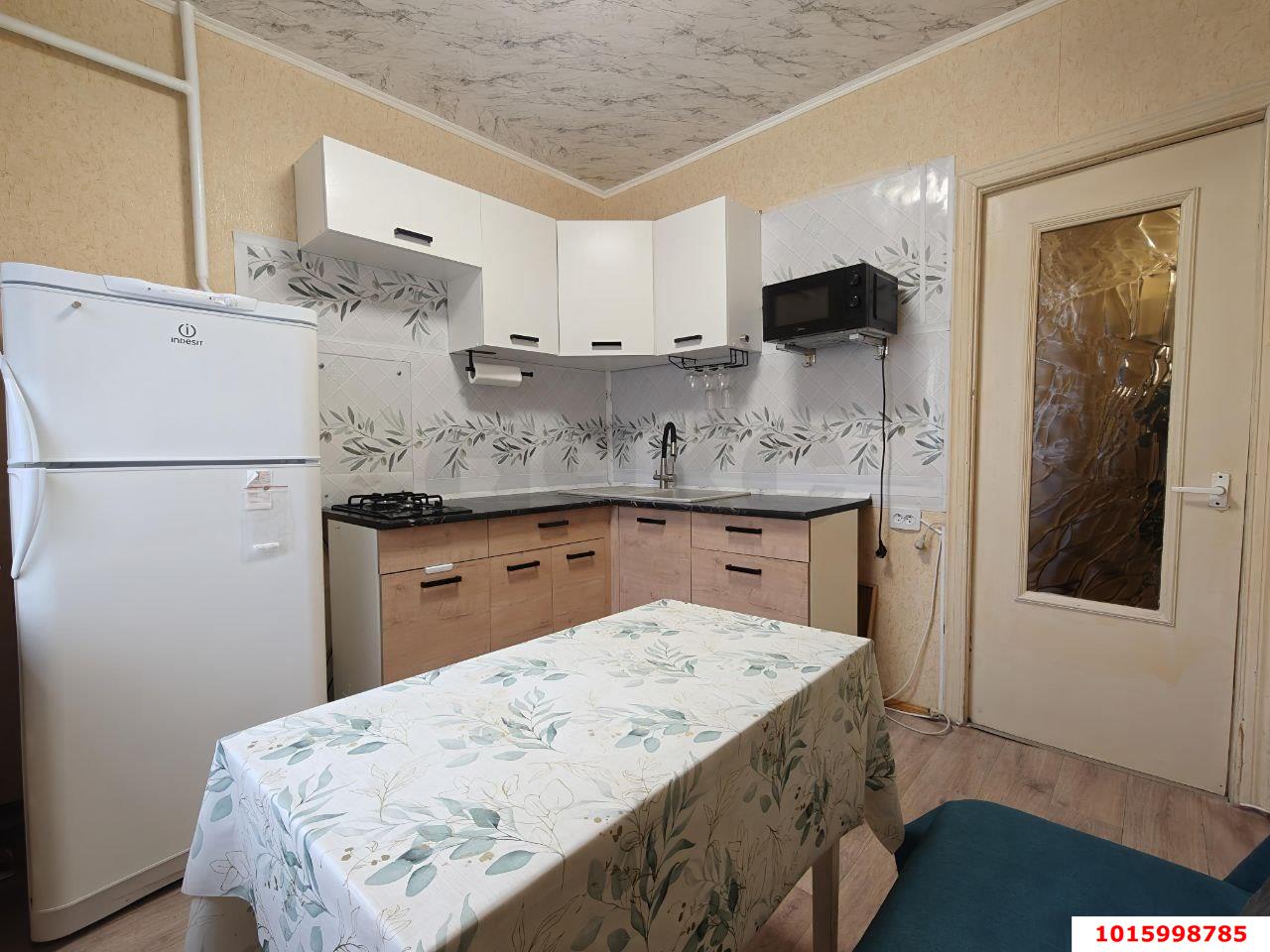 Фото №3: 1-комнатная квартира 36&nbsp;м², 1/5&nbsp;эт. - Краснодар, Прикубанский внутригородской округ, Калинино, мкр. Завод Радиоизмерительных Приборов, ул. Российская, 446/6