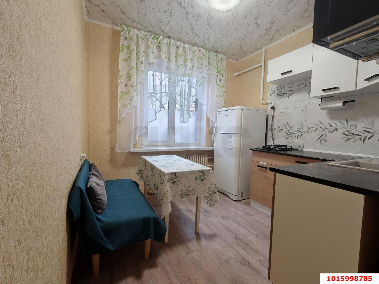 Фото №2: 1-комнатная квартира 36&nbsp;м², 1/5&nbsp;эт. - Краснодар, Прикубанский внутригородской округ, Калинино, мкр. Завод Радиоизмерительных Приборов, ул. Российская, 446/6