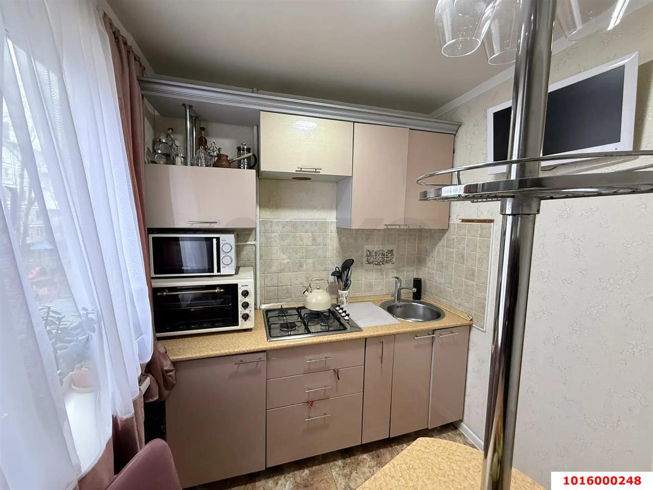 Фото №3: 2-комнатная квартира 43&nbsp;м², 2/5&nbsp;эт. - Краснодар, Прикубанский внутригородской округ, мкр. Славянский, ул. Красных Партизан, 159