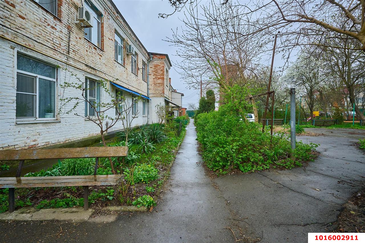 Фото №16: 2-комнатная квартира 51&nbsp;м², 1/2&nbsp;эт. - Тлюстенхабль, ул. Гидростроителей, 12