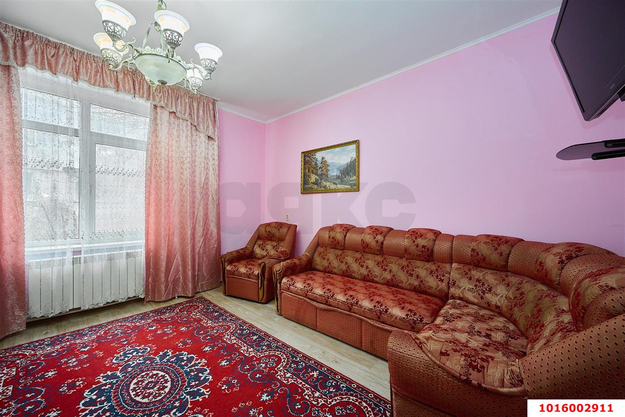 Фото №3: 2-комнатная квартира 51&nbsp;м², 1/2&nbsp;эт. - Тлюстенхабль, ул. Гидростроителей, 12