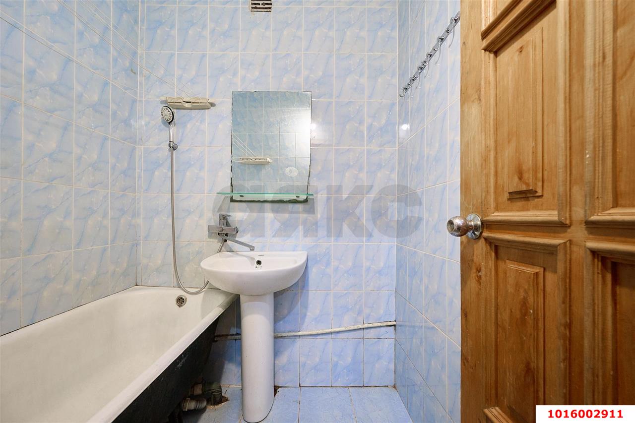 Фото №12: 2-комнатная квартира 51&nbsp;м², 1/2&nbsp;эт. - Тлюстенхабль, ул. Гидростроителей, 12