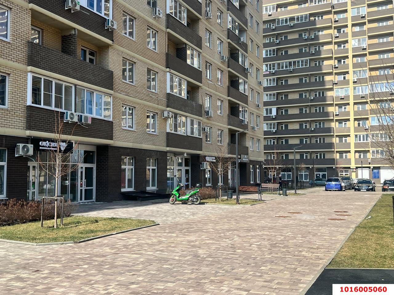 Фото №4: Торговое помещение 45&nbsp;м², 1/16&nbsp;эт. - Краснодар, Прикубанский внутригородской округ, мкр. жилой комплекс Дыхание, ул. Лётчика Позднякова, 2к14