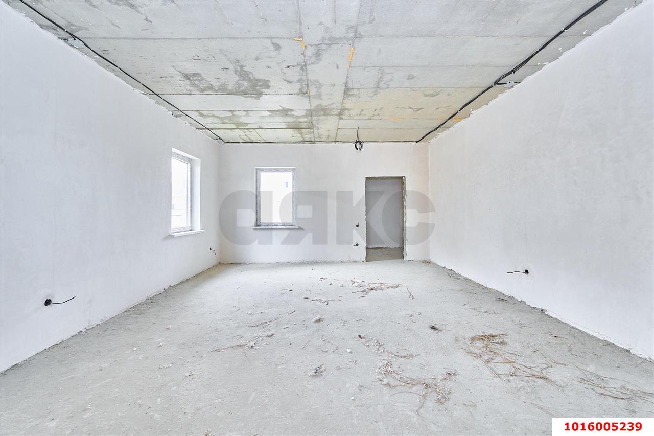 Фото №13: Дом 230&nbsp;м² + 6.86&nbsp;сот., 2&nbsp;эт. - Ленина, Карасунский внутригородской округ, п. коттеджный  Зелёная Роща, ул. Ясеневая
