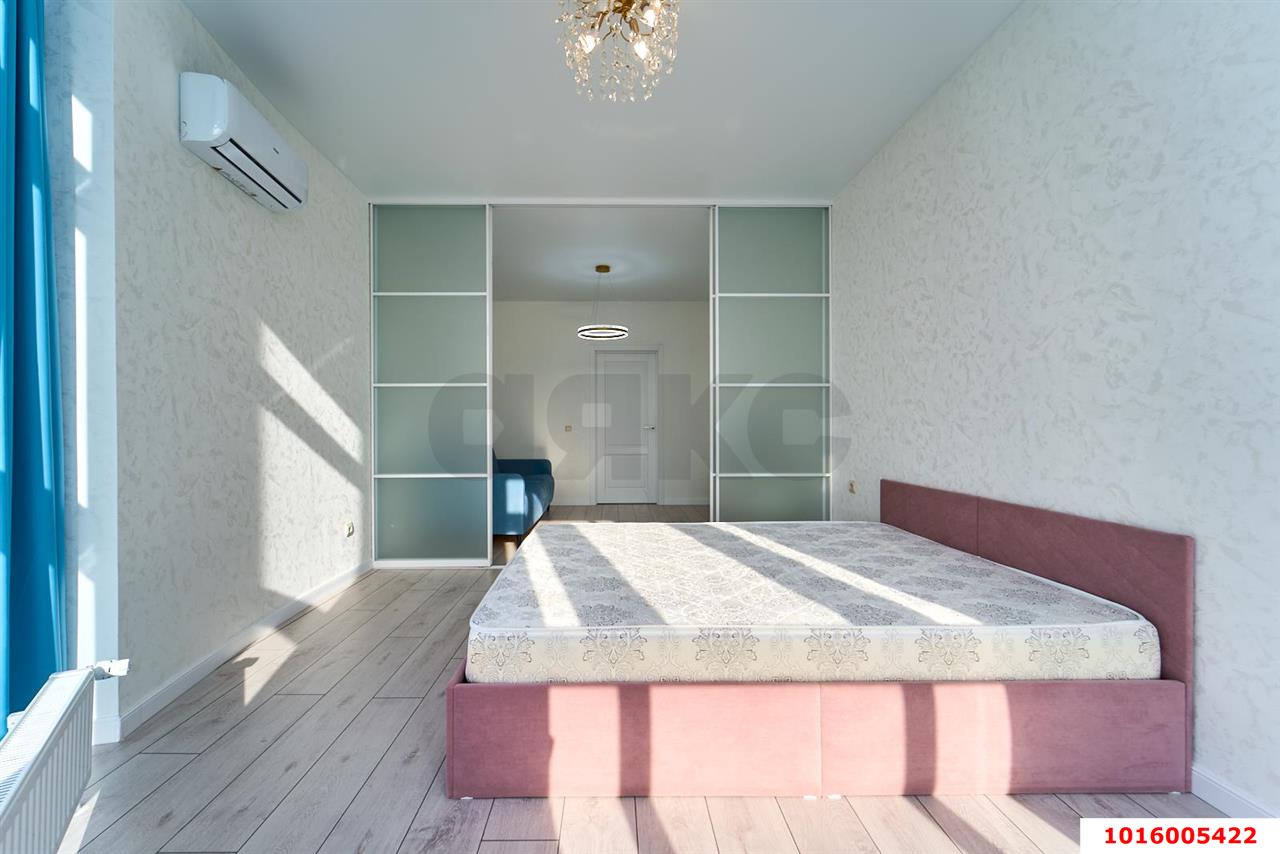 Фото №2: 1-комнатная квартира 54&nbsp;м², 18/24&nbsp;эт. - Краснодар, Западный внутригородской округ, мкр. ЖК Краснодар Сити, ул. Шоссе Нефтяников, 18к3