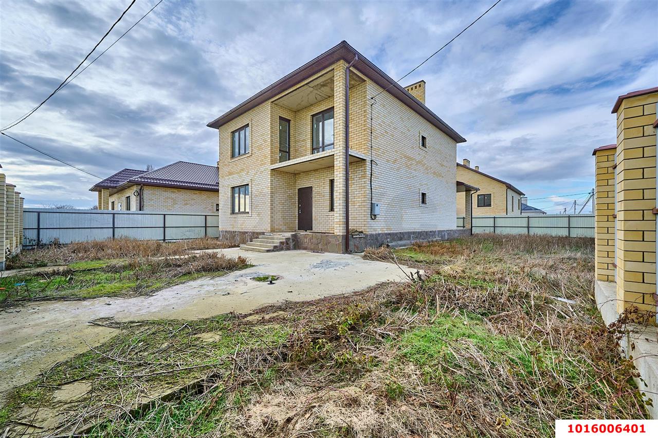 Фото №4: Дом 217&nbsp;м² + 6.45&nbsp;сот., 2&nbsp;эт. - Ленина, Карасунский внутригородской округ, п. коттеджный  Зелёная Роща, ул. Ясеневая, 25