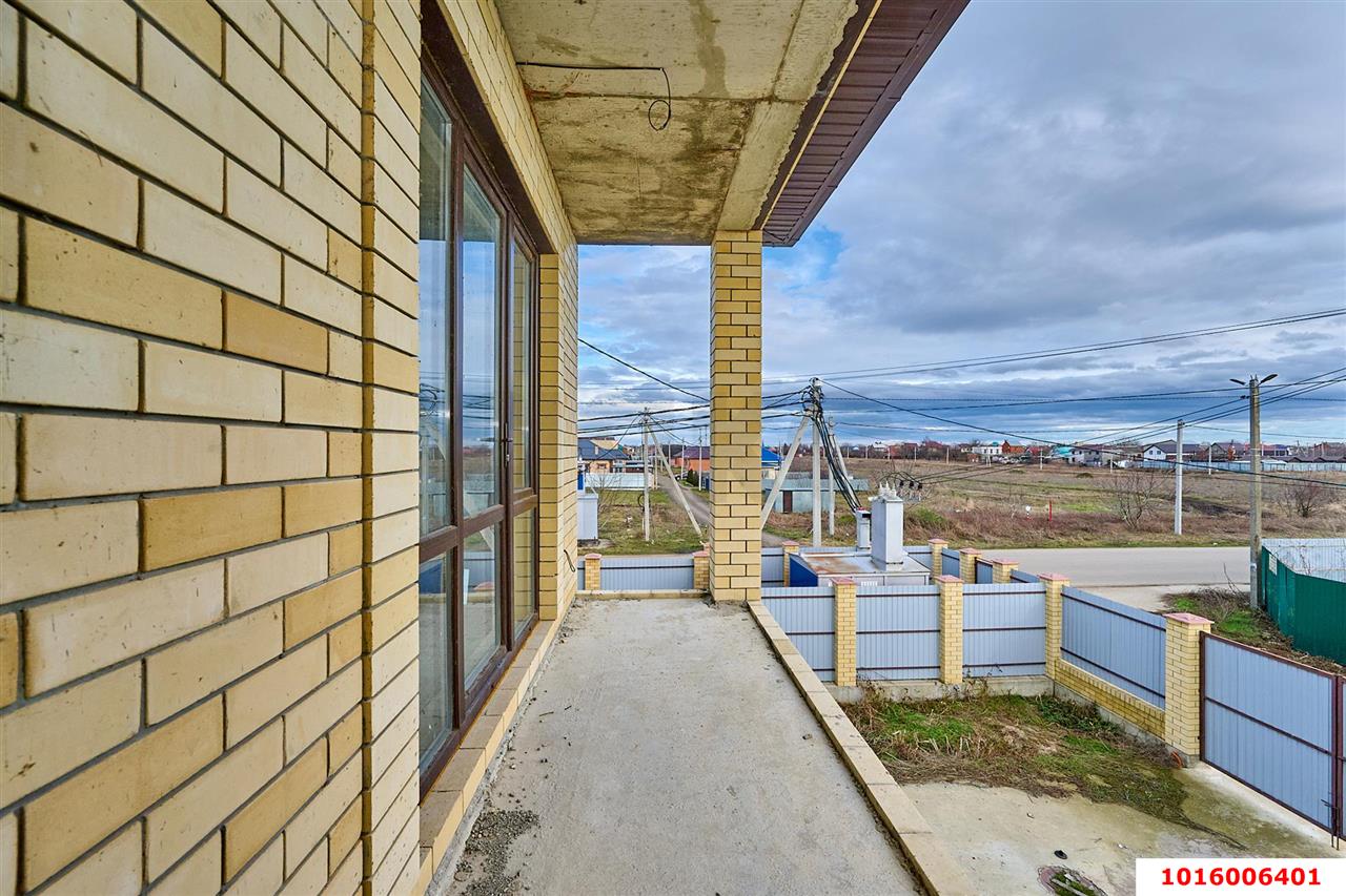 Фото №8: Дом 217&nbsp;м² + 6.45&nbsp;сот., 2&nbsp;эт. - Ленина, Карасунский внутригородской округ, п. коттеджный  Зелёная Роща, ул. Ясеневая, 25