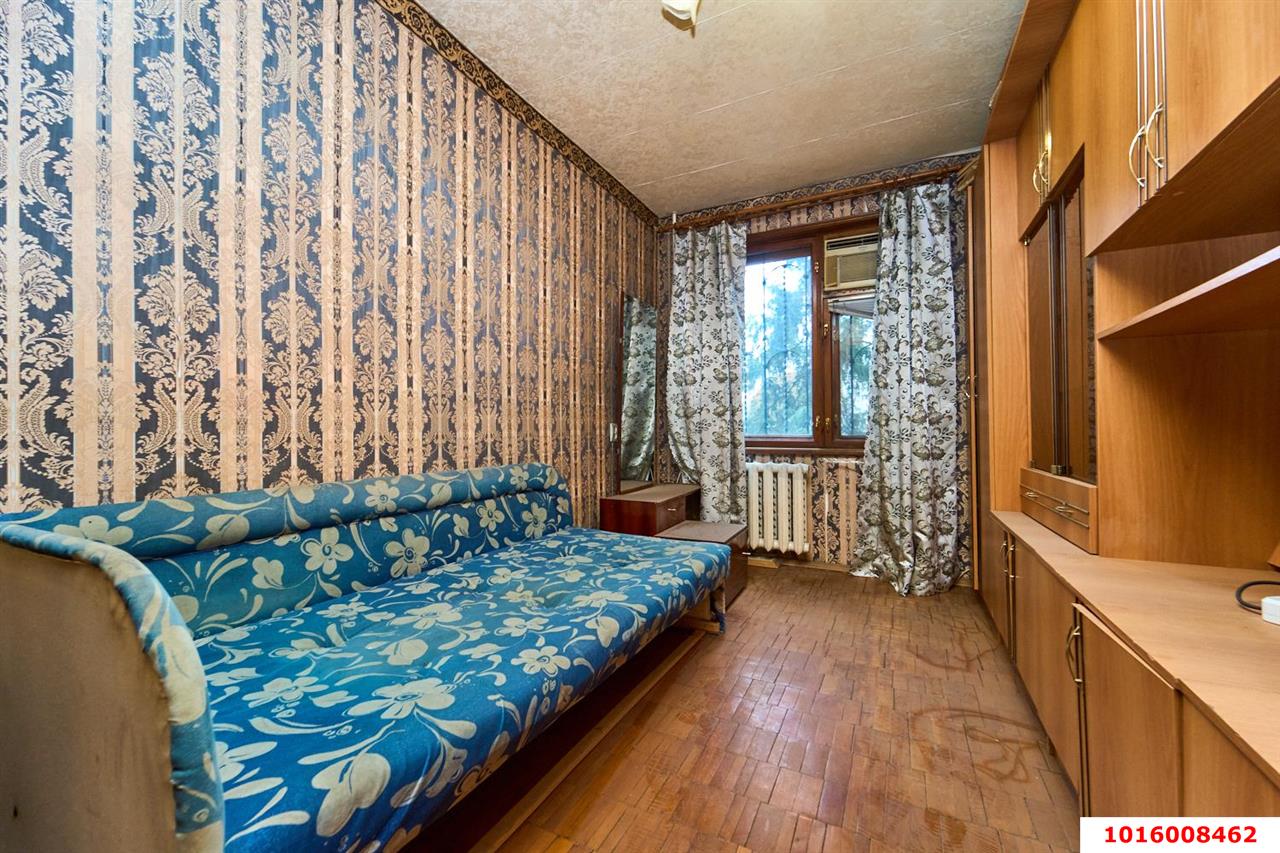 Фото №8: 3-комнатная квартира 60&nbsp;м², 2/5&nbsp;эт. - Краснодар, Прикубанский внутригородской округ, мкр. Завод Измерительных Приборов, ул. имени 40-летия Победы, 35