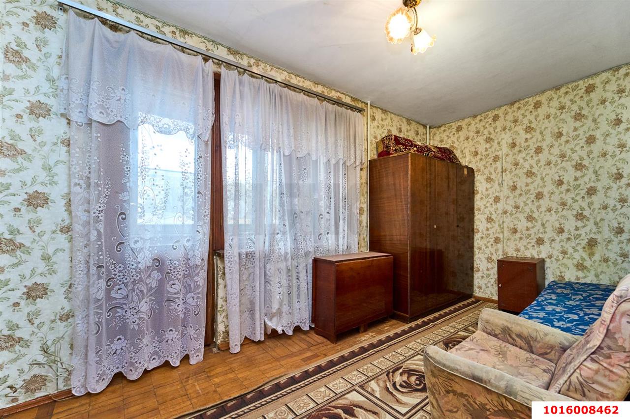 Фото №2: 3-комнатная квартира 60&nbsp;м², 2/5&nbsp;эт. - Краснодар, Прикубанский внутригородской округ, мкр. Завод Измерительных Приборов, ул. имени 40-летия Победы, 35