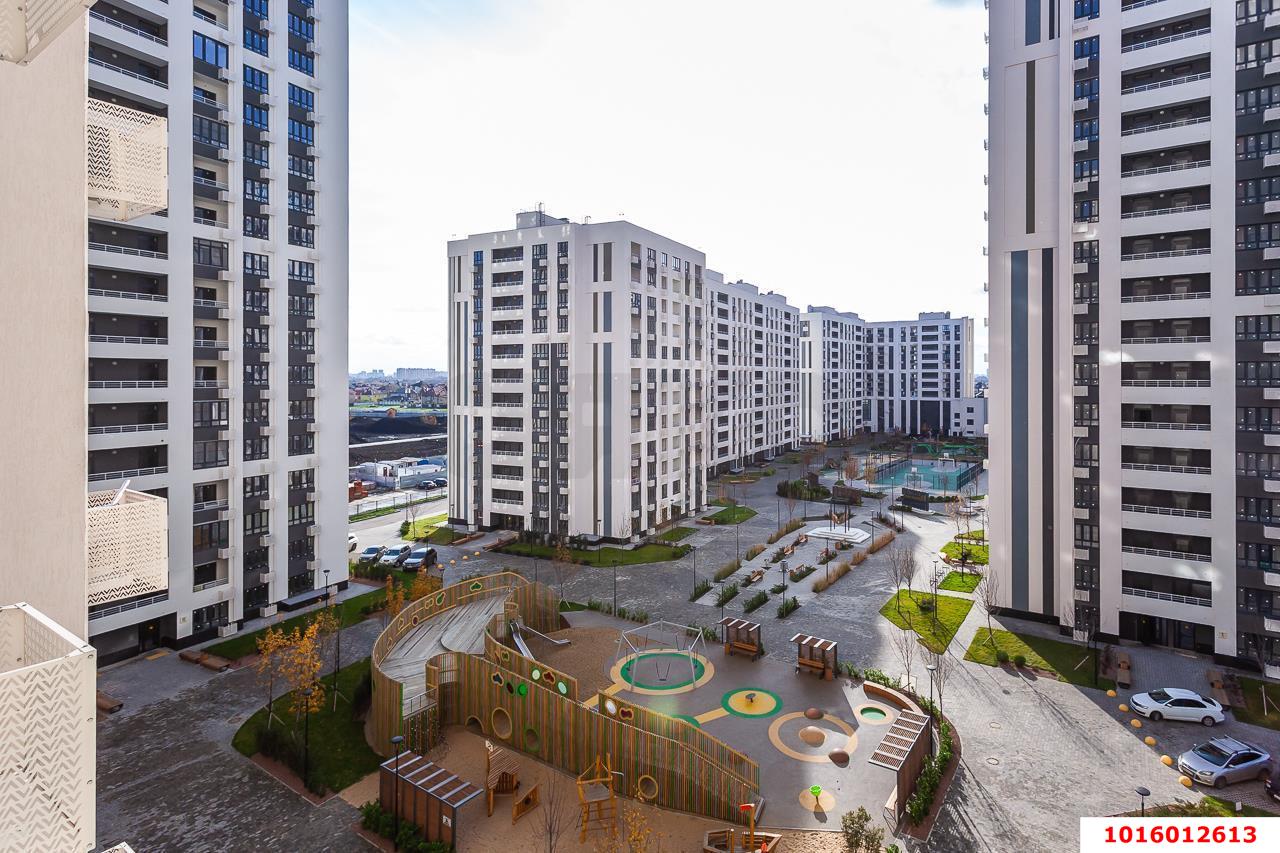 Фото №1: 2-комнатная квартира 55&nbsp;м², 19/19&nbsp;эт. - Краснодар, Прикубанский внутригородской округ, мкр. жилой комплекс Новелла, ул. Питерская, 40к1