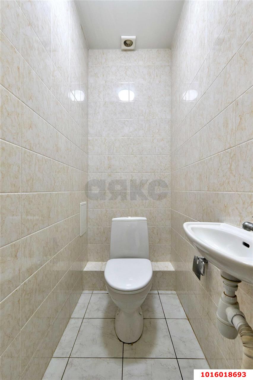 Фото №5: 1-комнатная квартира 44&nbsp;м², 11/13&nbsp;эт. - Краснодар, Центральный внутригородской округ, Покровка, мкр. Центральный, ул. Дмитриевская Дамба, 10