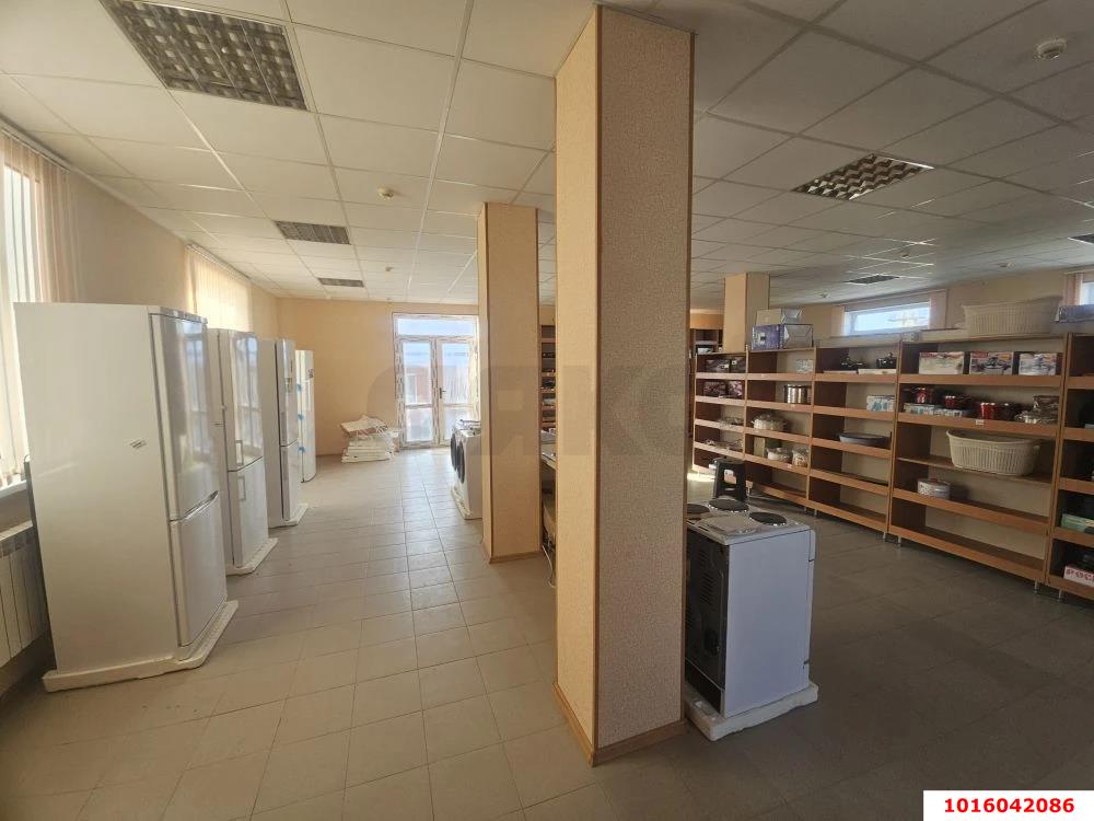 Фото №12: Торговое помещение 367&nbsp;м², 1/3&nbsp;эт. - Ленина, Карасунский внутригородской округ, Радуга, мкр. территория ДНТ Виктория, ул. Прохладная