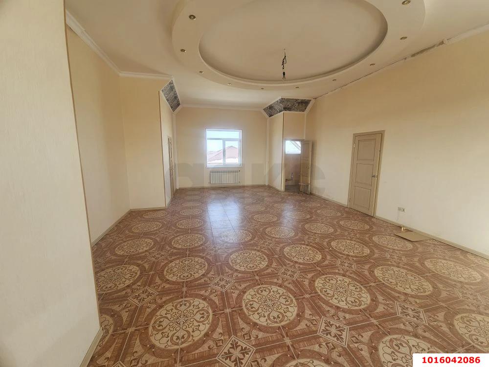 Фото №10: Торговое помещение 367&nbsp;м², 1/3&nbsp;эт. - Ленина, Карасунский внутригородской округ, Радуга, мкр. территория ДНТ Виктория, ул. Прохладная