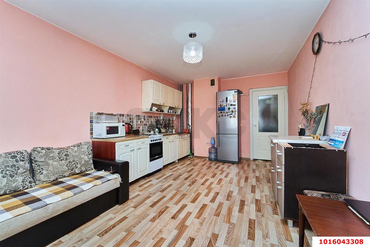 Фото №2: 3-комнатная квартира 100&nbsp;м², 8/16&nbsp;эт. - Краснодар, Прикубанский внутригородской округ, мкр. Восточно-Кругликовский, ул. Восточно-Кругликовская, 48/2