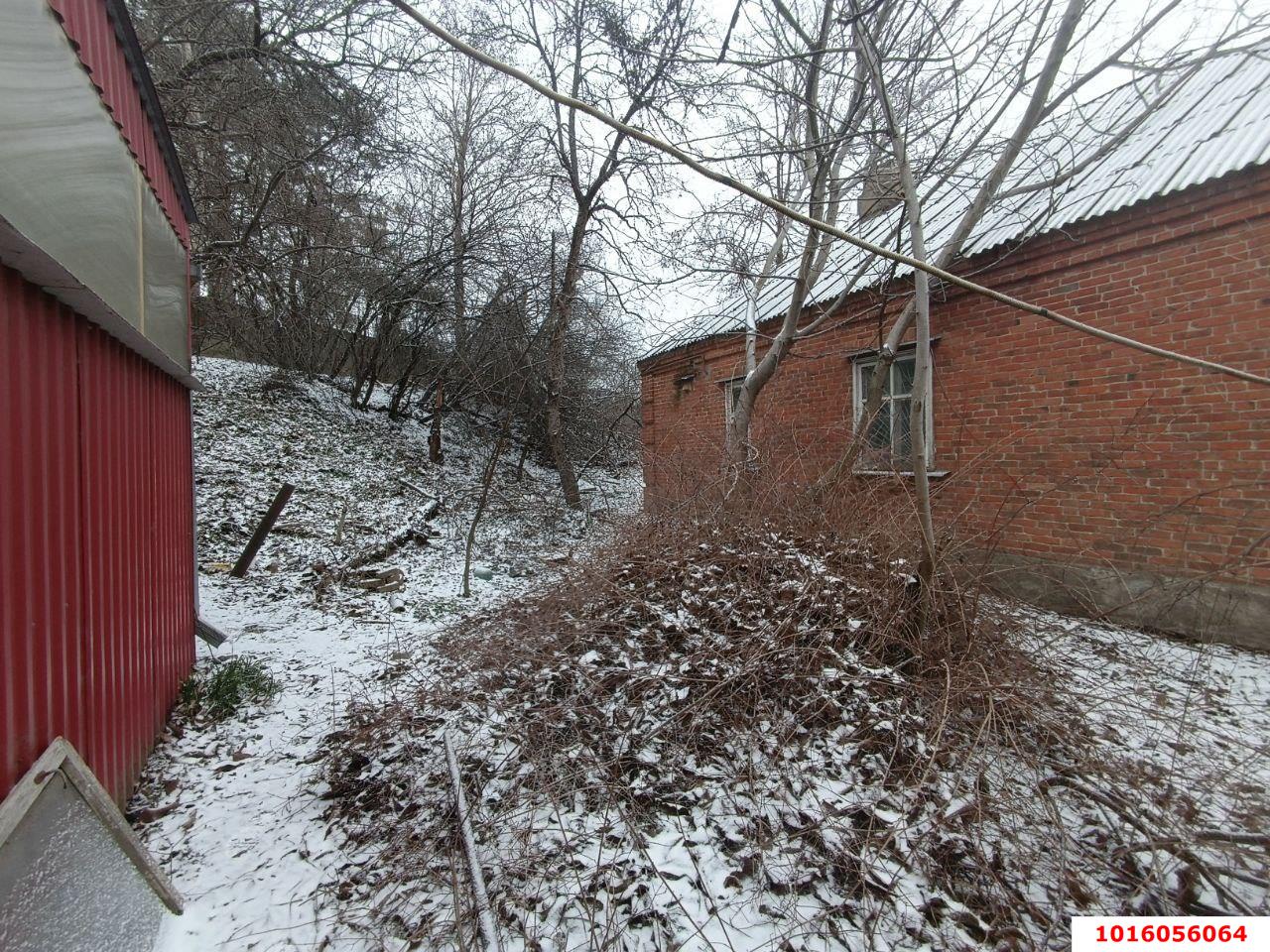 Фото №3: Дом 79&nbsp;м² + 16&nbsp;сот., 1&nbsp;эт. - Краснодар, Прикубанский внутригородской округ, мкр. Юбилейный, ул. Алма-Атинская, 89