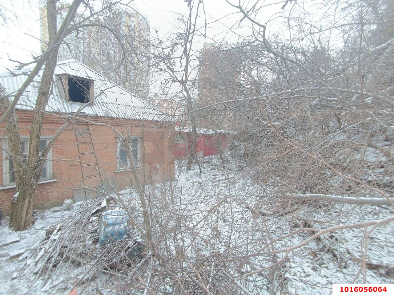 Фото №12: Дом 79&nbsp;м² + 16&nbsp;сот., 1&nbsp;эт. - Краснодар, Прикубанский внутригородской округ, мкр. Юбилейный, ул. Алма-Атинская, 89