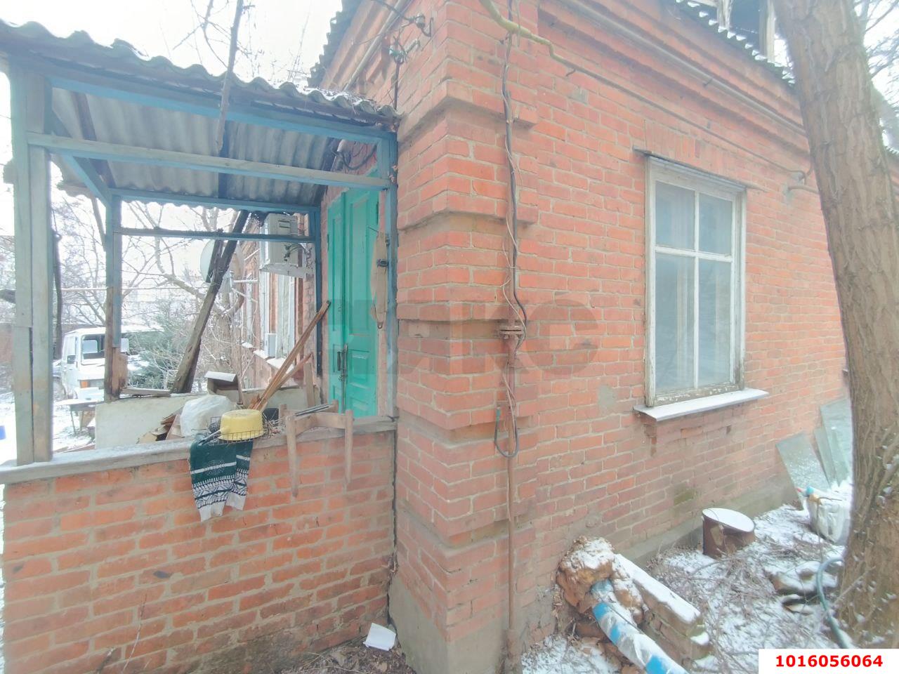 Фото №2: Дом 79&nbsp;м² + 16&nbsp;сот., 1&nbsp;эт. - Краснодар, Прикубанский внутригородской округ, мкр. Юбилейный, ул. Алма-Атинская, 89