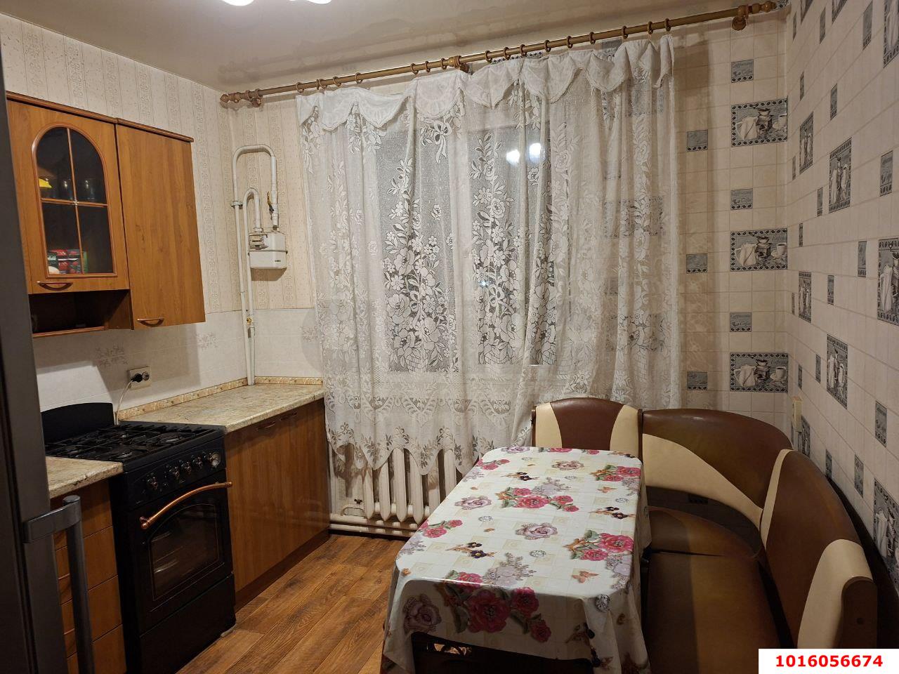 Фото №1: 3-комнатная квартира 68&nbsp;м², 5/5&nbsp;эт. - Энем, ул. Фрунзе, 20