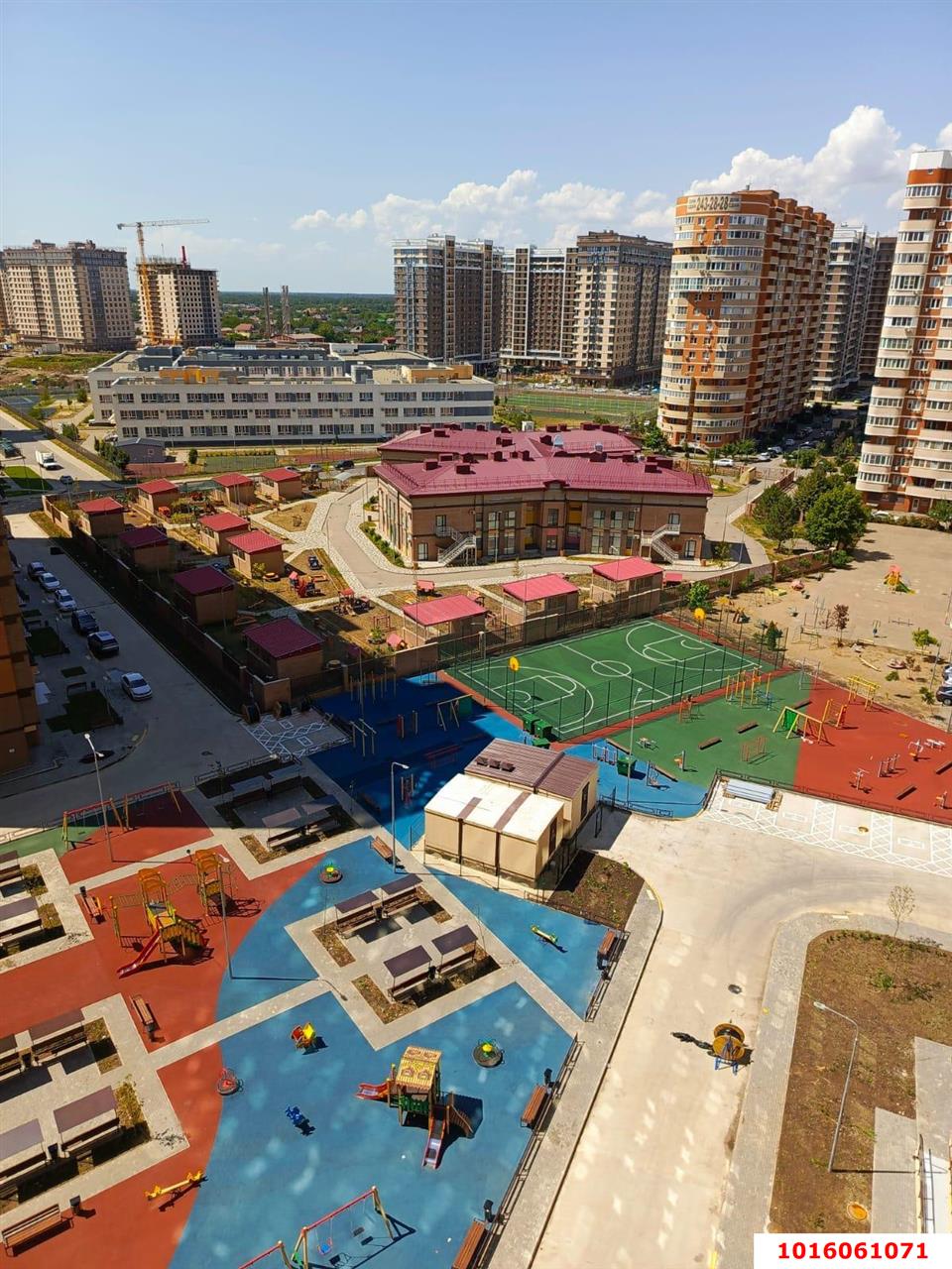 Фото №11: 1-комнатная квартира 37&nbsp;м², 11/20&nbsp;эт. - Краснодар, Прикубанский внутригородской округ, жилой комплекс Аксиома, мкр. Догма Парк, ул. Марины Цветаевой, 17к2