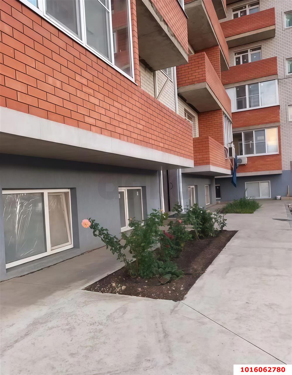 Фото №1: Студия 25&nbsp;м² - Краснодар, мкр. Прикубанский внутригородской округ, ул. имени Ивана Лотышева, 17