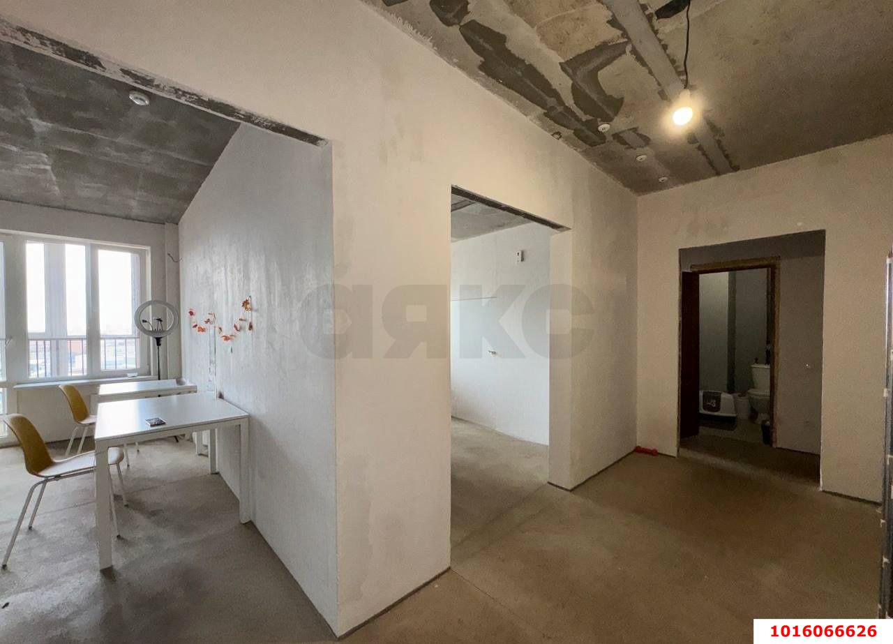Фото №5: 3-комнатная квартира 80&nbsp;м², 11/16&nbsp;эт. - Краснодар, Прикубанский внутригородской округ, Калинино, Завод Радиоизмерительных Приборов, мкр. ЖК Lime, ул. 2-я Российская, 162