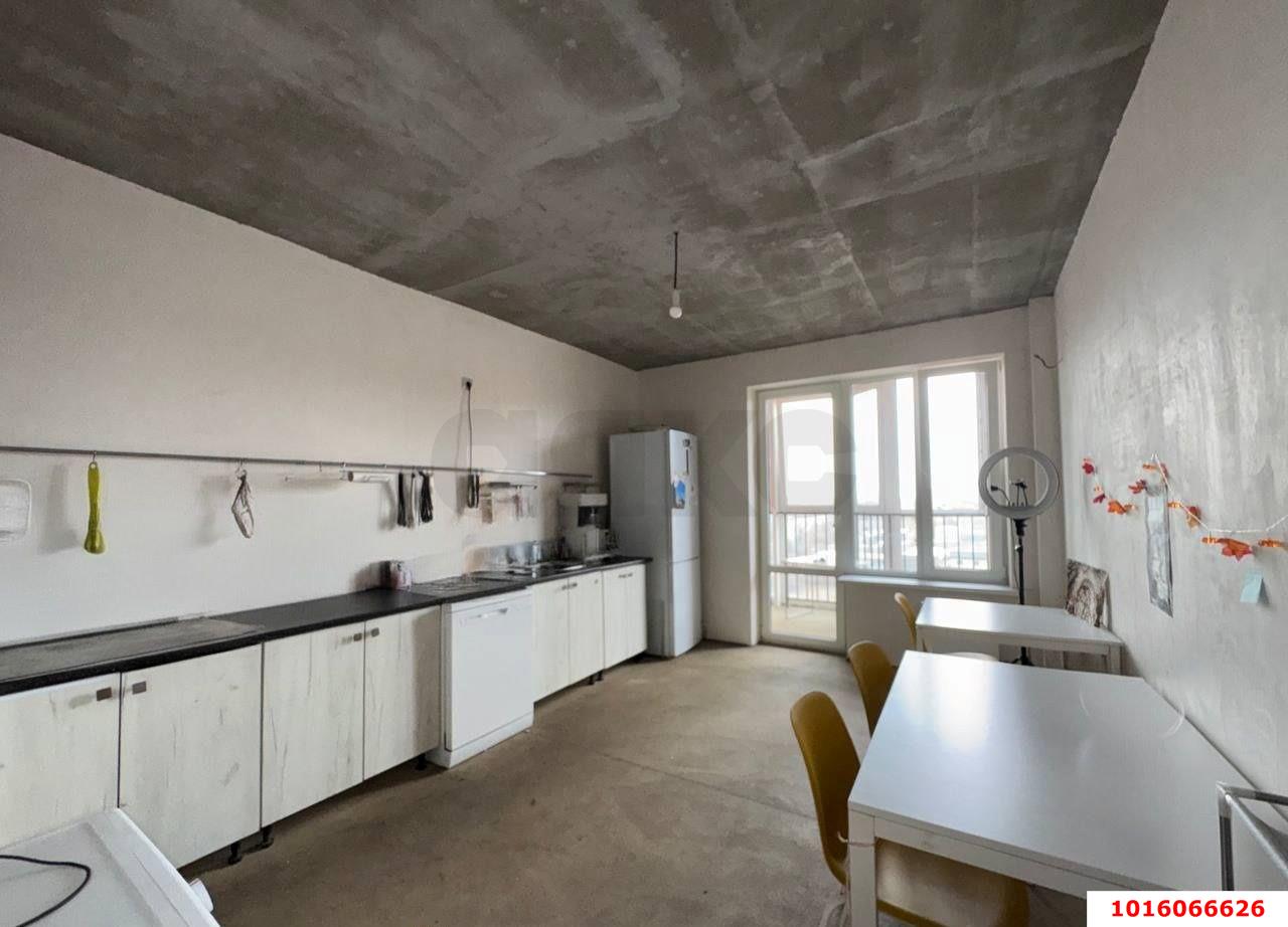 Фото №2: 3-комнатная квартира 80&nbsp;м², 11/16&nbsp;эт. - Краснодар, Прикубанский внутригородской округ, Калинино, Завод Радиоизмерительных Приборов, мкр. ЖК Lime, ул. 2-я Российская, 162