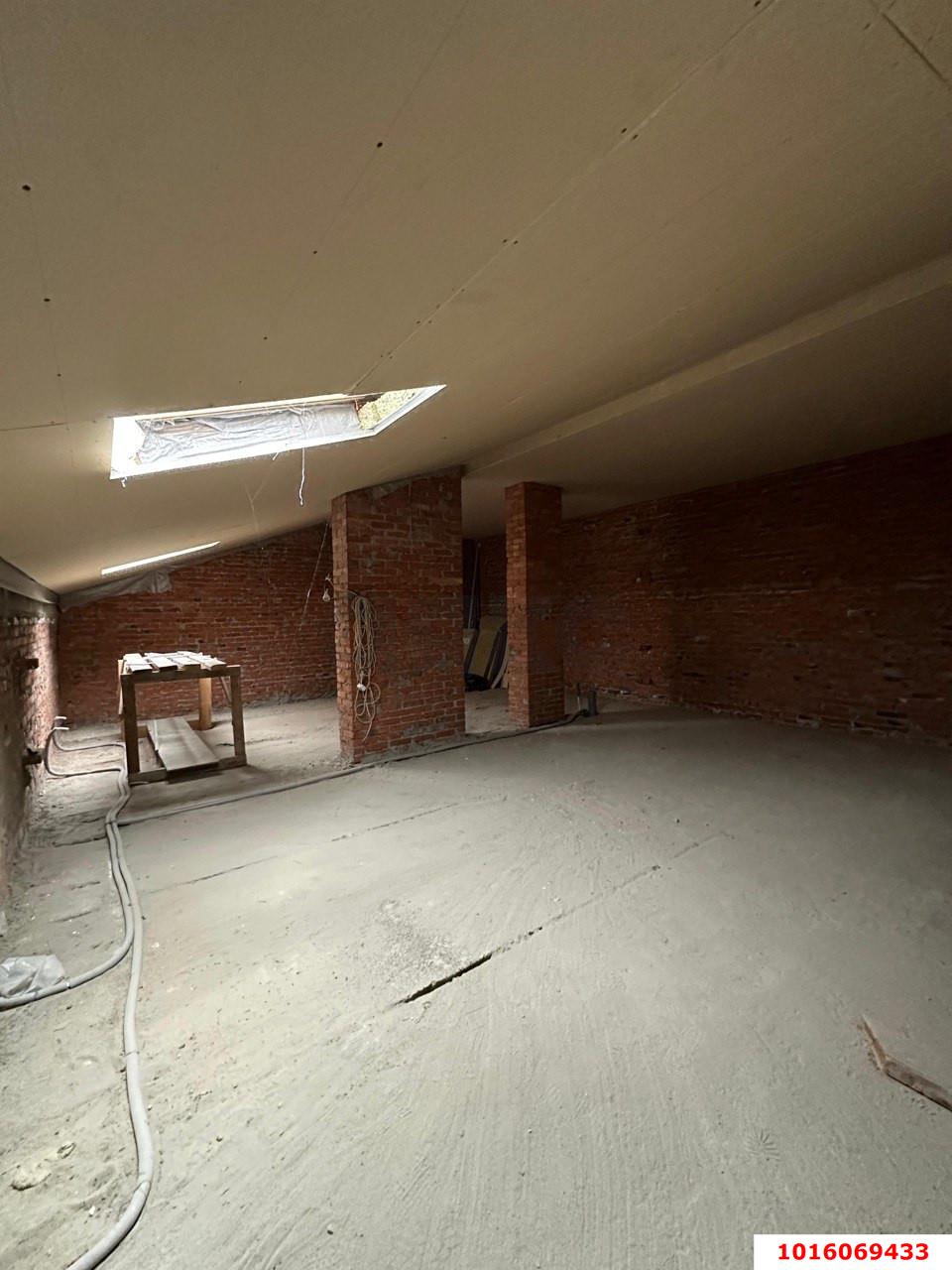 Фото №6: 3-комнатная квартира 100&nbsp;м², 5/6&nbsp;эт. - Краснодар, Прикубанский внутригородской округ, мкр. жилой комплекс Западный Город, ул. Крылатская, 23