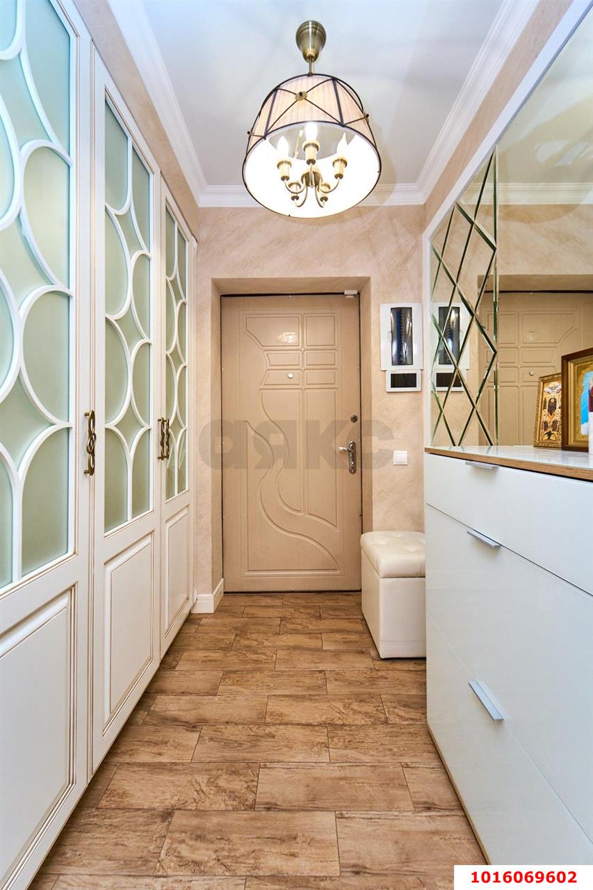 Фото №16: 4-комнатная квартира 138&nbsp;м², 3/9&nbsp;эт. - Краснодар, Карасунский внутригородской округ, мкр. Камвольно-суконный Комбинат, ул. Камвольная, 3