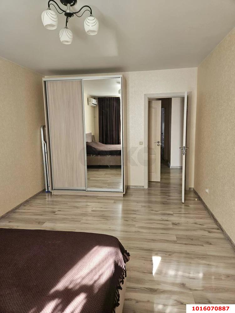 Фото №4: 2-комнатная квартира 59&nbsp;м², 16/16&nbsp;эт. - Краснодарский, Прикубанский внутригородской округ, мкр. жилой комплекс Параллели, 66к1