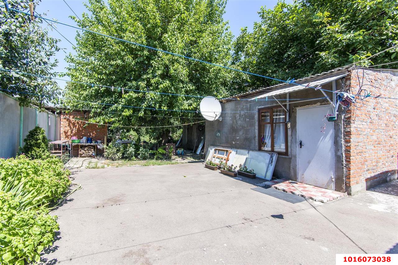 Фото №14: Дом 47&nbsp;м² + 3.83&nbsp;сот., 1&nbsp;эт. - Краснодар, Центральный внутригородской округ, мкр. Центральный, ул. имени Максима Горького, 151