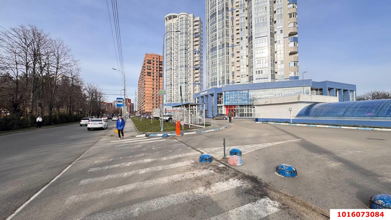 Фото №3: Торговое помещение 139&nbsp;м², 1/24&nbsp;эт. - Краснодар, мкр. Западный внутригородской округ, ул. Шоссе Нефтяников, 18