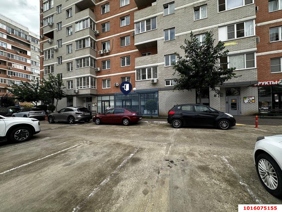 Фото №2: Торговое помещение 125&nbsp;м², 1/22&nbsp;эт. - Краснодар, Прикубанский внутригородской округ, Россинского, мкр. жилой комплекс Инсити-Парк, ул. Командорская, 1/2
