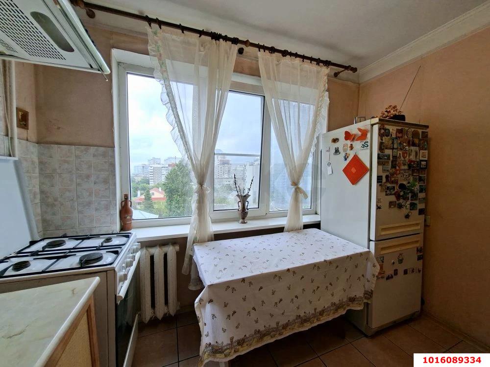 Фото №3: 3-комнатная квартира 66&nbsp;м², 8/9&nbsp;эт. - Краснодар, мкр. Западный внутригородской округ, ул. Аэродромная, 10/1