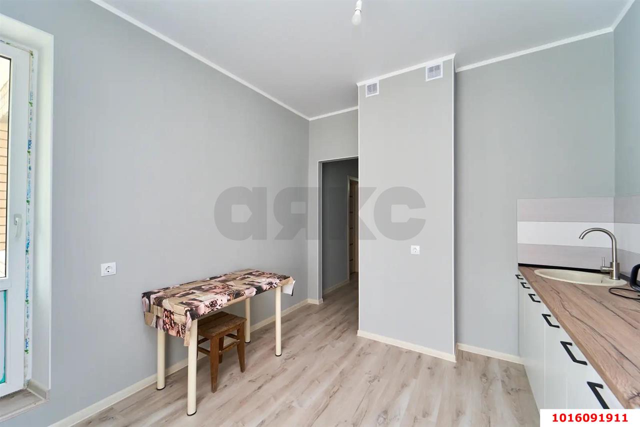 Фото №13: 1-комнатная квартира 45&nbsp;м², 2/10&nbsp;эт. - Краснодар, Прикубанский внутригородской округ, мкр. Краевая Клиническая Больница, ул. Восточно-Кругликовская, 74