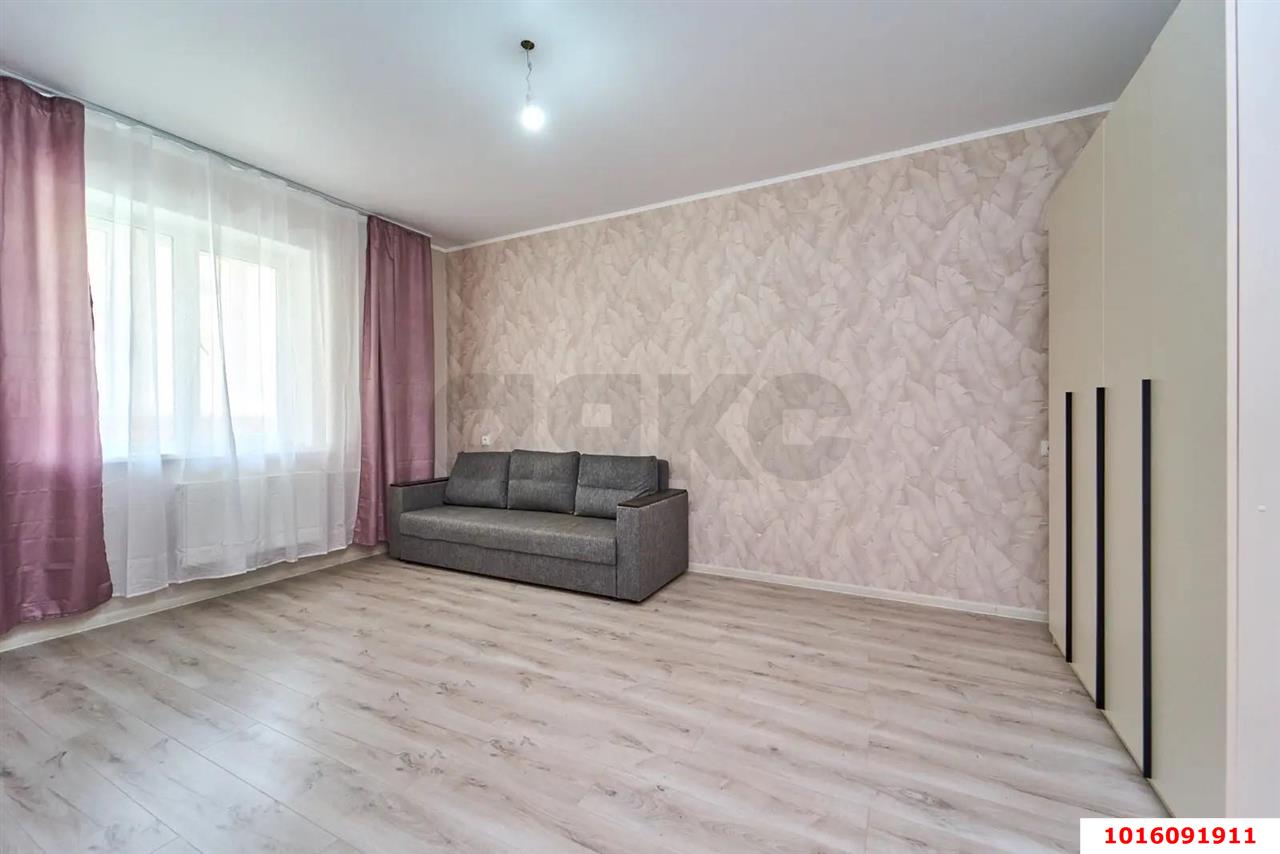 Фото №2: 1-комнатная квартира 45&nbsp;м², 2/10&nbsp;эт. - Краснодар, Прикубанский внутригородской округ, мкр. Краевая Клиническая Больница, ул. Восточно-Кругликовская, 74