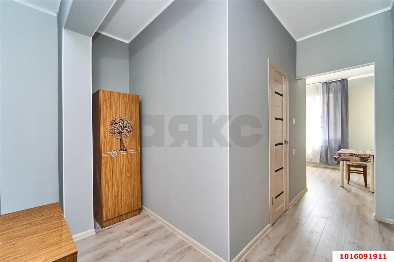 Фото №3: 1-комнатная квартира 45&nbsp;м², 2/10&nbsp;эт. - Краснодар, Прикубанский внутригородской округ, мкр. Краевая Клиническая Больница, ул. Восточно-Кругликовская, 74