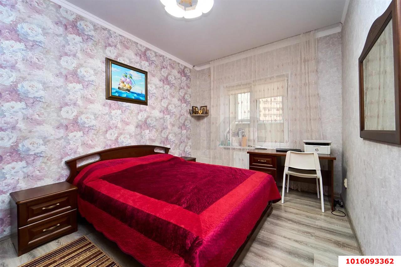 Фото №8: 3-комнатная квартира 97&nbsp;м², 5/22&nbsp;эт. - Краснодар, Центральный внутригородской округ, Дубинка, жилой комплекс Радонеж, мкр. Черёмушки