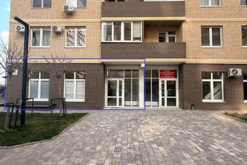 Фото №1: Торговое помещение 65&nbsp;м², 1/16&nbsp;эт. - Краснодар, мкр. жилой комплекс Дыхание, ул. Лётчика Позднякова, 2к19